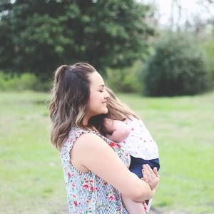 Meet your Posher, Alyssa